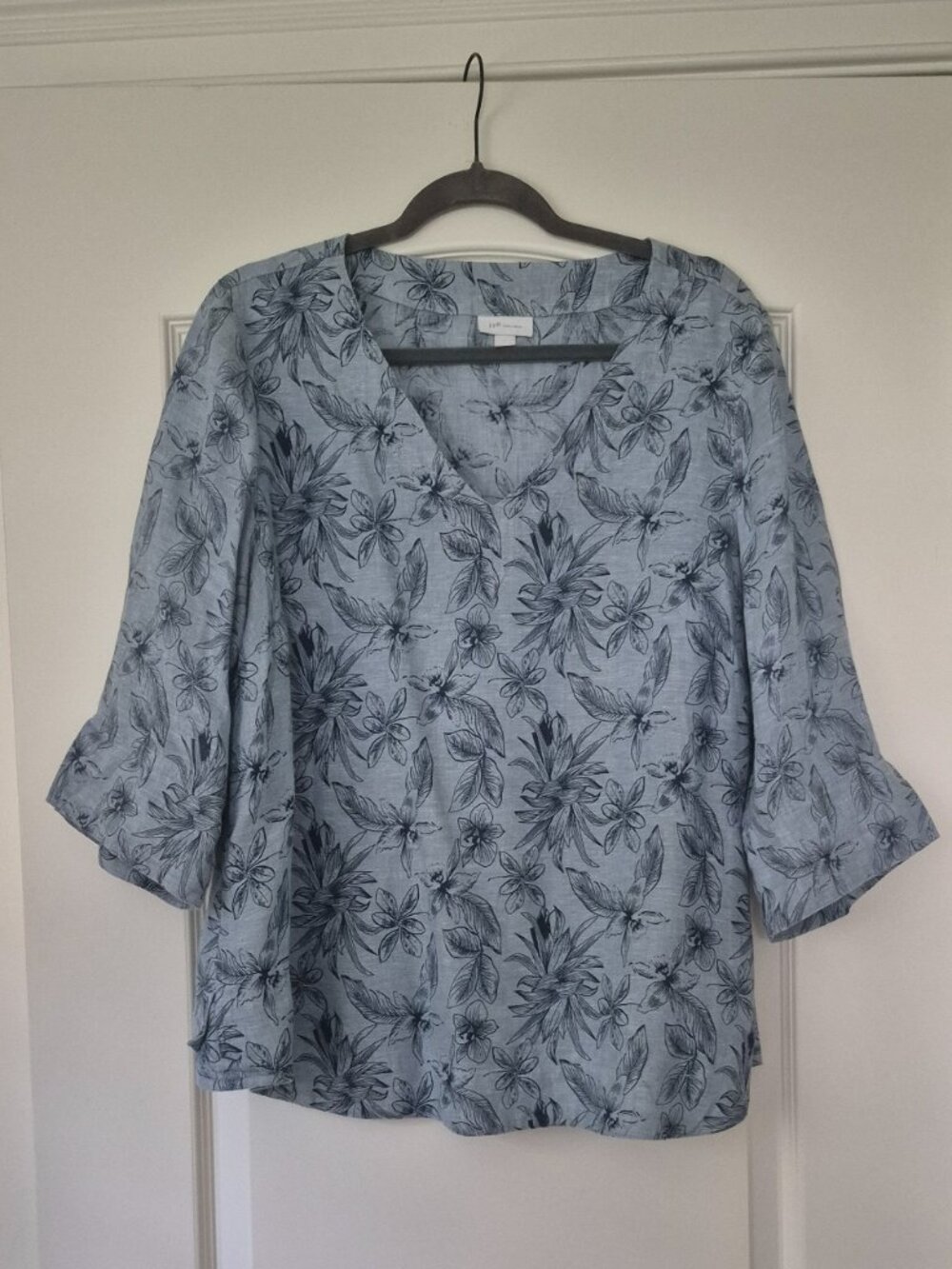 J Jill 100% Linen Floral Print Top